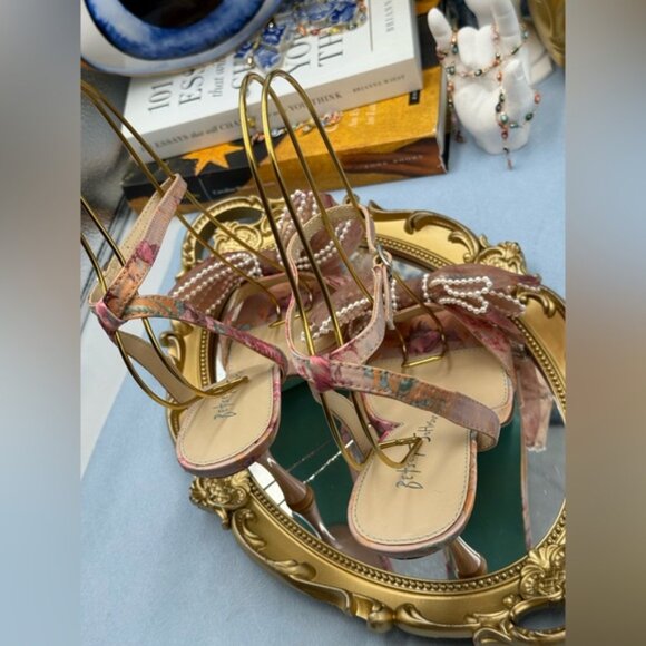 🆕 BETSEY JOHNSON 🧿 NWOB Fawn Slingback Sandal, Pink Floral - Sz US 7.5 - Picture 12 of 15